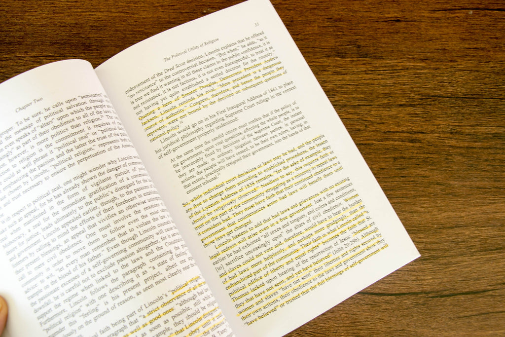 Lincoln's Sacred Effort: Defining Religion's Role in American Self-Government (Application of Political Theory)